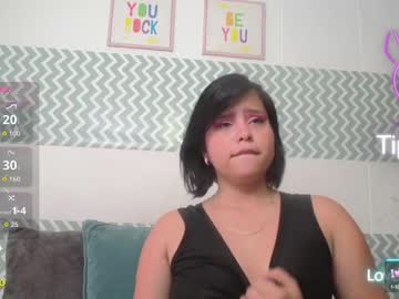 Amyblue_8 Chaturbate stream image from October 16, 2025