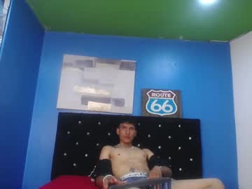 Savagelover_ Chaturbate stream image from October 16, 2025
