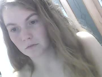 Lindaahskys Chaturbate stream image from October 16, 2025