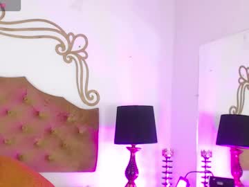 Adara_Ferrara Chaturbate stream image from October 16, 2025
