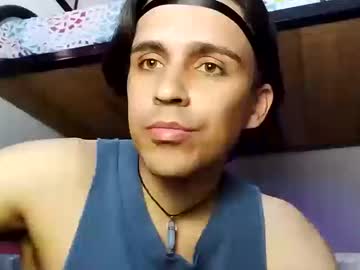Babydarkpink Chaturbate stream image from October 16, 2025