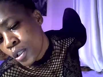 Sassyqueen22 Chaturbate stream image from October 16, 2025