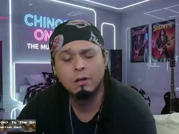 Chinoroz Chaturbate stream image from October 16, 2025