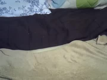 Longmosnterdick Chaturbate stream image from October 17, 2025