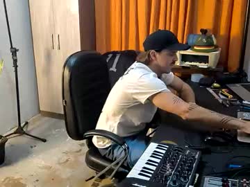 Porngreen10 Chaturbate stream image from October 17, 2025