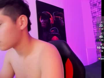 Santi_Bridge Chaturbate stream image from October 17, 2025