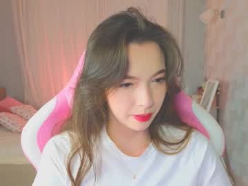 Yuna_Sunshy Chaturbate stream image from October 17, 2025