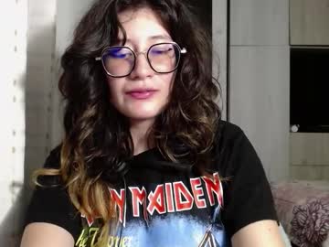 Mariana124_ Chaturbate stream image from October 17, 2025