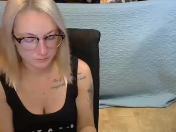 Sexylexie93 Chaturbate stream image from October 17, 2025