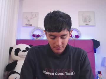 Sweety_Christopher Chaturbate stream image from October 17, 2025