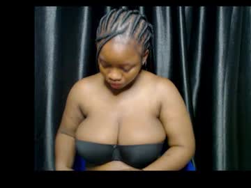 Queenofalltest Chaturbate stream image from October 17, 2025