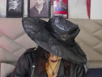 Sabinamerchetti_ Chaturbate stream image from October 17, 2025
