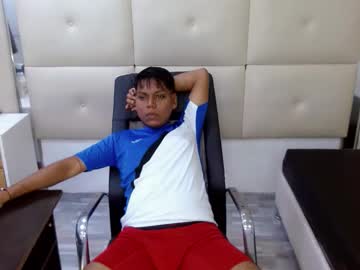 Raystewart_ Chaturbate stream image from October 17, 2025