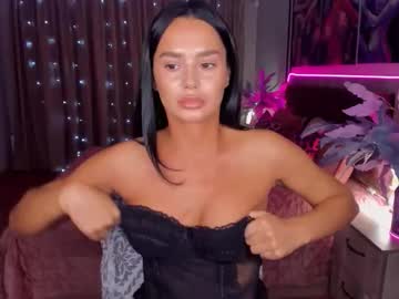Danamiers Chaturbate stream image from October 17, 2025