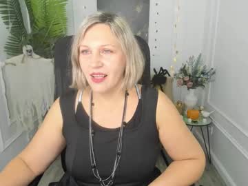 Ninastarle Chaturbate stream image from October 17, 2025