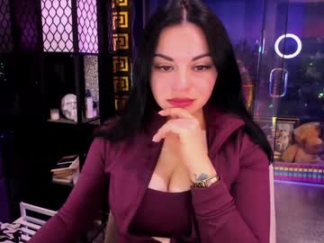 Alma_Pearl Chaturbate stream image from October 17, 2025