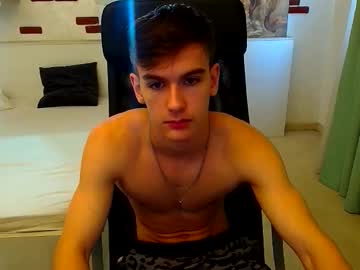 Bradyflint Chaturbate stream image from October 17, 2025
