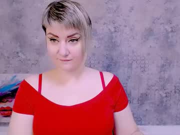 Djullia Chaturbate stream image from October 17, 2025