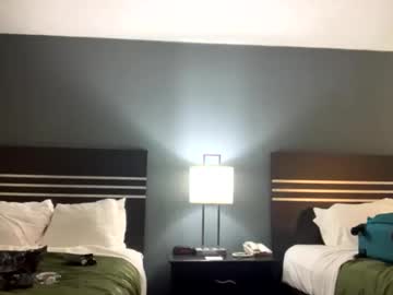 Succubuskae Chaturbate stream image from October 17, 2025