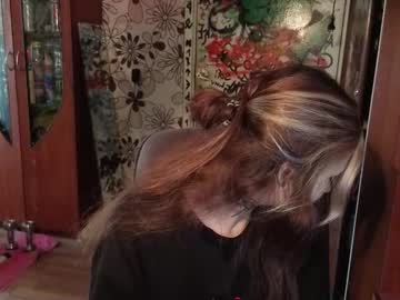 Liaaa_Li Chaturbate stream image from October 17, 2025