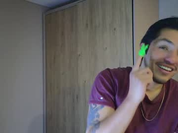 Orlok19 Chaturbate stream image from October 17, 2025
