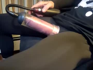 Shedevilhung Chaturbate stream image from October 17, 2025