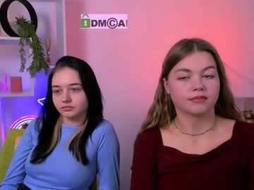 Miki_Ti Chaturbate stream image from October 17, 2025