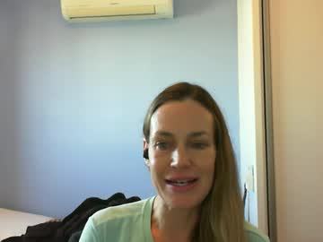 Crazyanny Chaturbate stream image from October 17, 2025