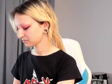Lexy_Woorhez Chaturbate stream image from October 17, 2025