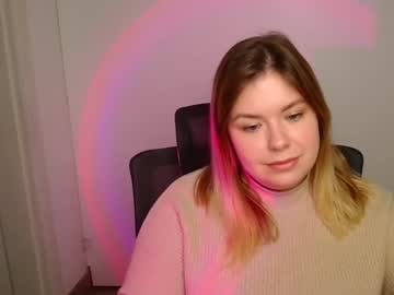 Midnightmariana Chaturbate stream image from October 17, 2025