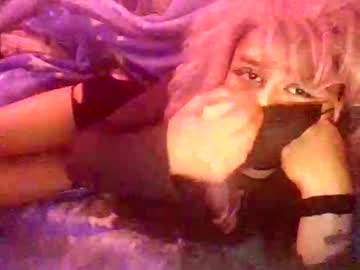 Aless_Lorraines Chaturbate stream image from October 17, 2025