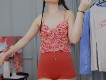 Alexa_Bless Chaturbate stream image from October 17, 2025