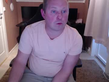 Couple3845 Chaturbate stream image from October 17, 2025