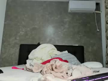 Fitbarbiedoll Chaturbate stream image from October 17, 2025