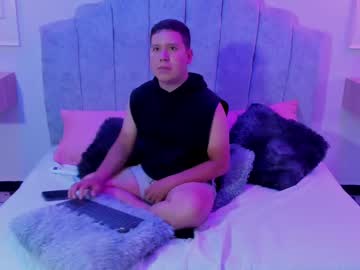 Noah_Chapman Chaturbate stream image from October 17, 2025