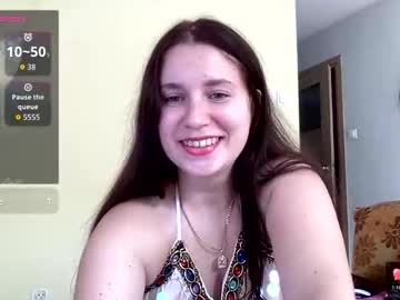Teylor_L Chaturbate stream image from October 17, 2025