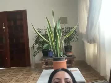Shes__Delicious Chaturbate stream image from October 17, 2025
