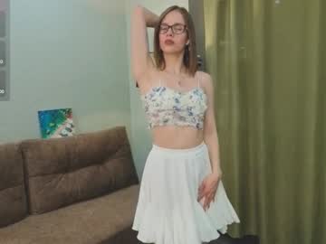 Gillianshean Chaturbate stream image from October 17, 2025