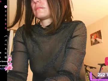 Magnitaaa Chaturbate stream image from October 17, 2025