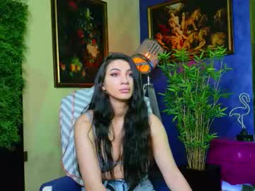 Nicollepalmer Chaturbate stream image from October 17, 2025