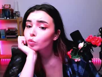 Peachybabe__ Chaturbate stream image from October 17, 2025