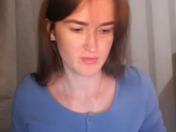 Pineapple__Mood Chaturbate stream image from October 17, 2025