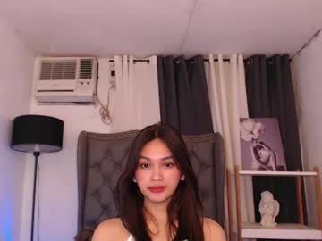 Vivahot_Zen Chaturbate stream image from October 17, 2025