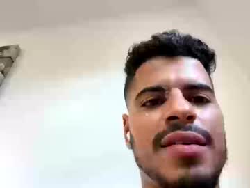 Waveyyguyy Chaturbate stream image from October 17, 2025