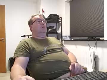 Henrikrp1971 Chaturbate stream image from October 17, 2025