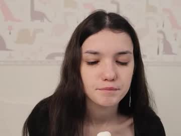 Mimiyaha Chaturbate stream image from October 17, 2025