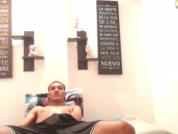 Adriel_And_Risitos_ Chaturbate stream image from October 17, 2025