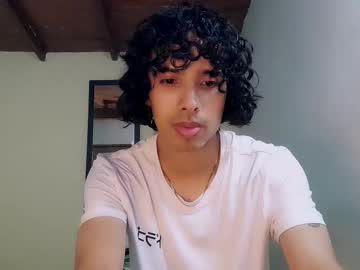 Alexis21_ Chaturbate stream image from October 17, 2025