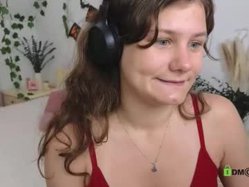 Charlotte_Wow Chaturbate stream image from October 17, 2025