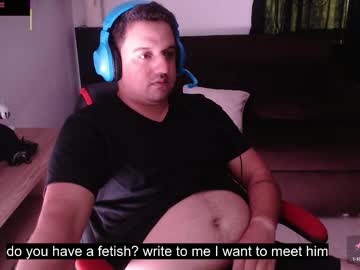 Beararthur2 Chaturbate stream image from October 17, 2025
